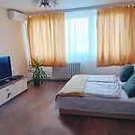 Green Belt Apartmann